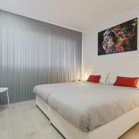 Aqua Villa, With Jacuzzi And Private Pool Holiday home Santa Barbara (Lisbon)
