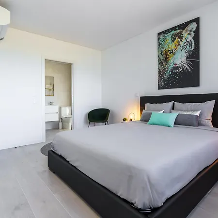 Aqua Villa, With Jacuzzi And Private Pool * Santa Barbara (Lisbon)